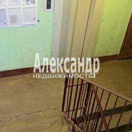 Продажа 3-комн квартиры на вторичном рынке ул Руднева,  д. 3,  к. 1