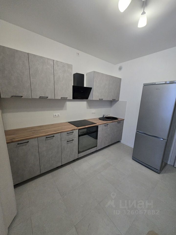 Продажа 3-комн квартиры на вторичном рынке Сиреневый бульвар, 4/7