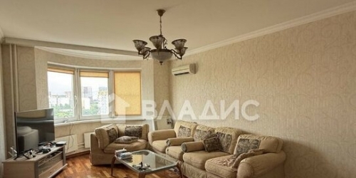 2-комн квартира улица Ротерта,  д. 3