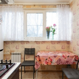 Продажа 3-комн квартиры на вторичном рынке ул Наличная,  д. 40,  к. 1