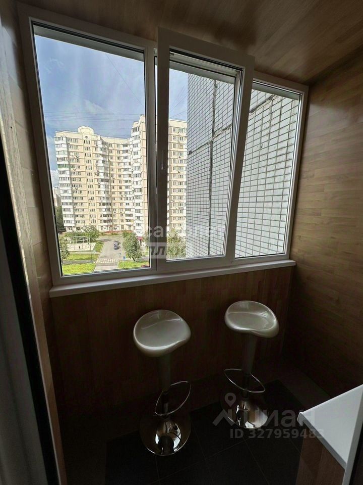 Продажа 3-комн квартиры на вторичном рынке улица Грина, 11