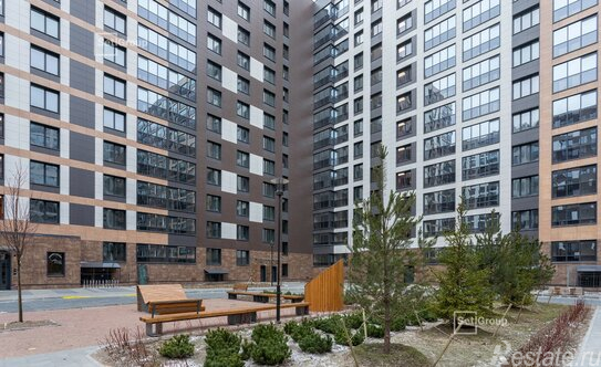 Продажа 1-комн квартиры на вторичном рынке Дальневосточный пр-кт,  д. 19 к1