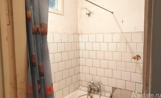 Продажа 2-комн квартиры на вторичном рынке улица Седова