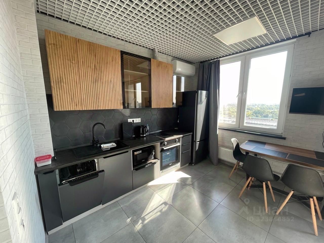 Аренда 1-комн квартиры на вторичном рынке Березовая аллея, 19к1