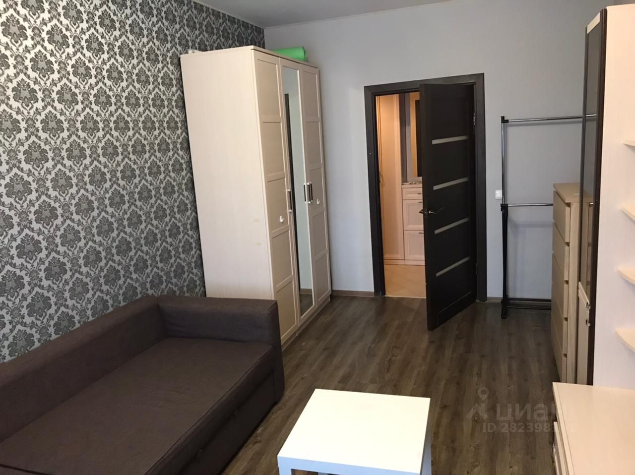 Аренда 1-комн квартиры на вторичном рынке проспект Большевиков, 11к2