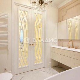 Продажа 3-комн квартиры на вторичном рынке Красногвардейский 1-й проезд,  д. 22 с1