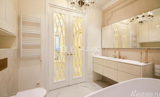 Продажа 3-комн квартиры на вторичном рынке Красногвардейский 1-й проезд,  д. 22 с1