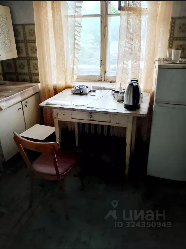 Продажа 2-комн квартиры на вторичном рынке пос. Волошово, улица Южная, 4