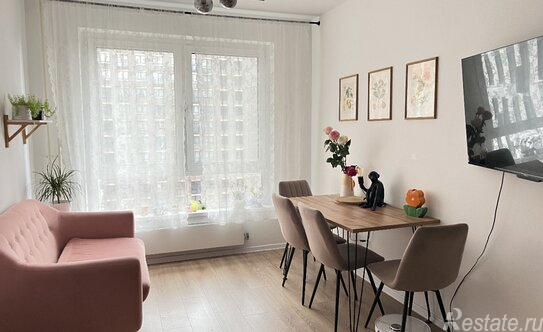 Продажа 4-комн квартиры на вторичном рынке ул Михайлова,  д. 30А,  к. 6