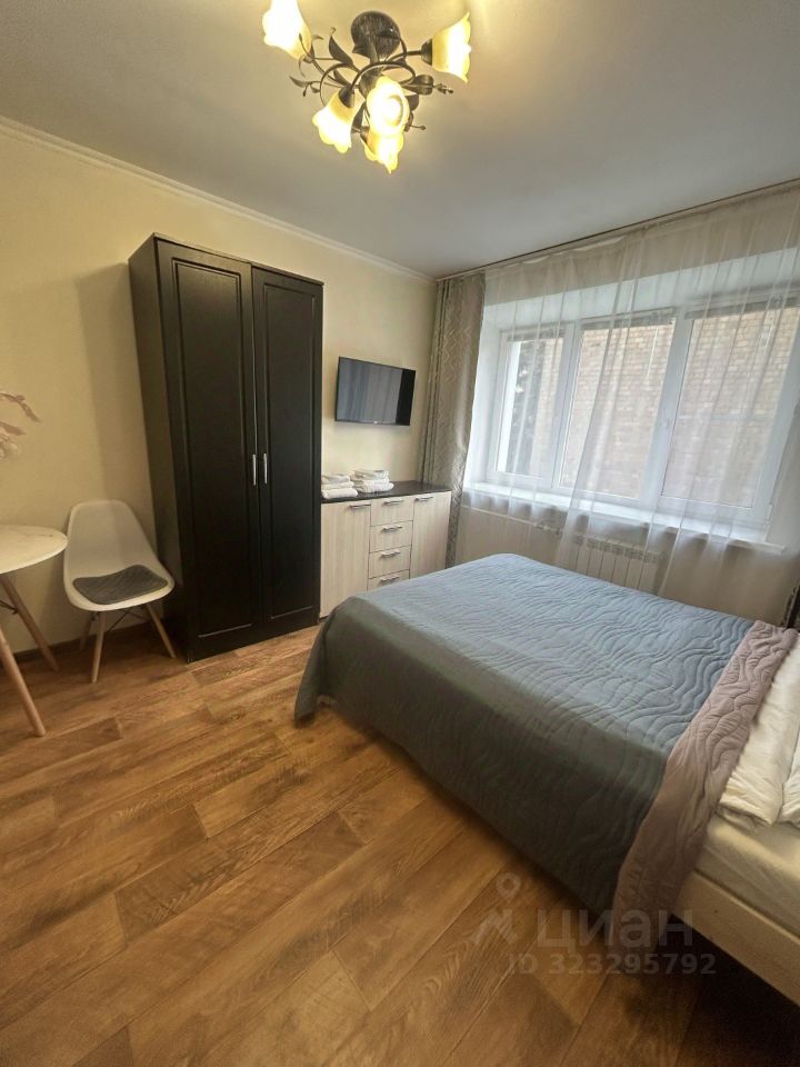 Продажа 1-комн квартиры на вторичном рынке Центральный мкр, улица Менделеева, 17к2