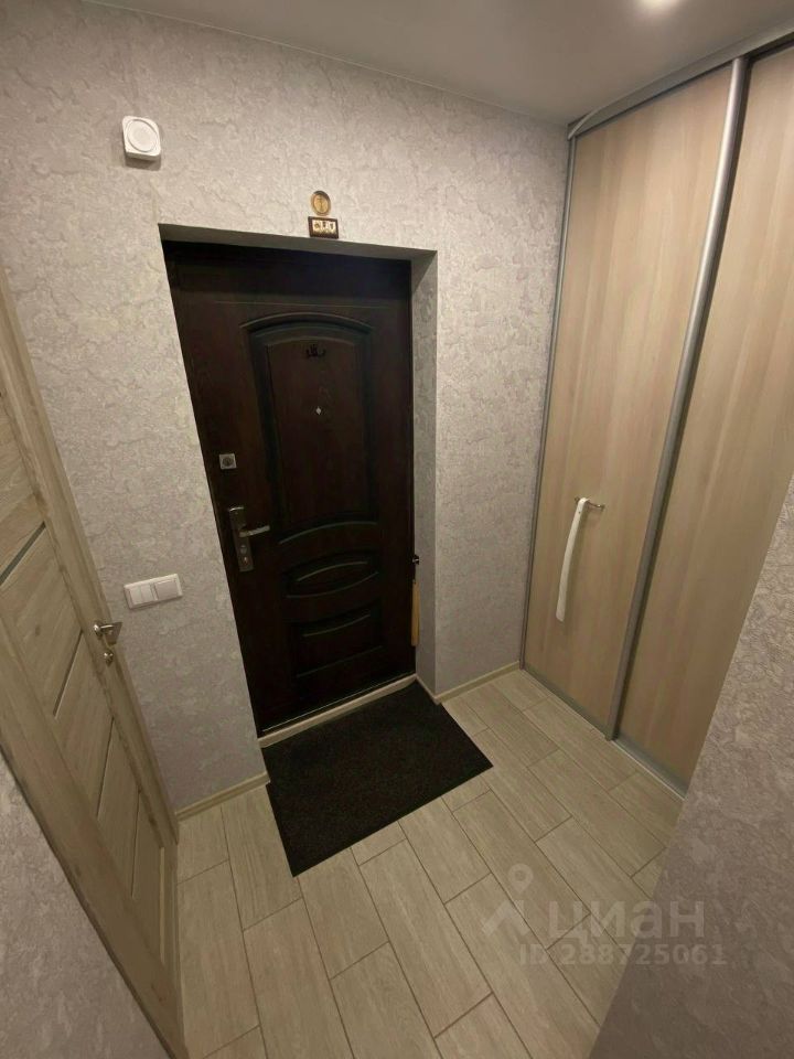 Продажа 1-комн квартиры на вторичном рынке Полоцкая улица, 14