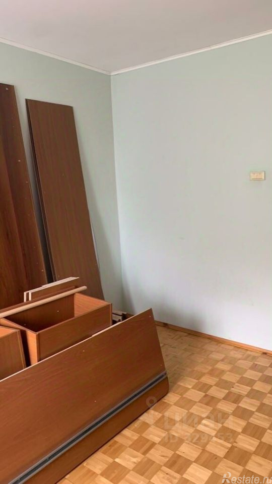 Продажа 3-комн квартиры на вторичном рынке Домодедово г, Белые Столбы мкр, Геологов ул,  д. 4