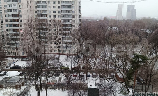 Продажа 1-комн квартиры на вторичном рынке ул Бакинская,  д. 8