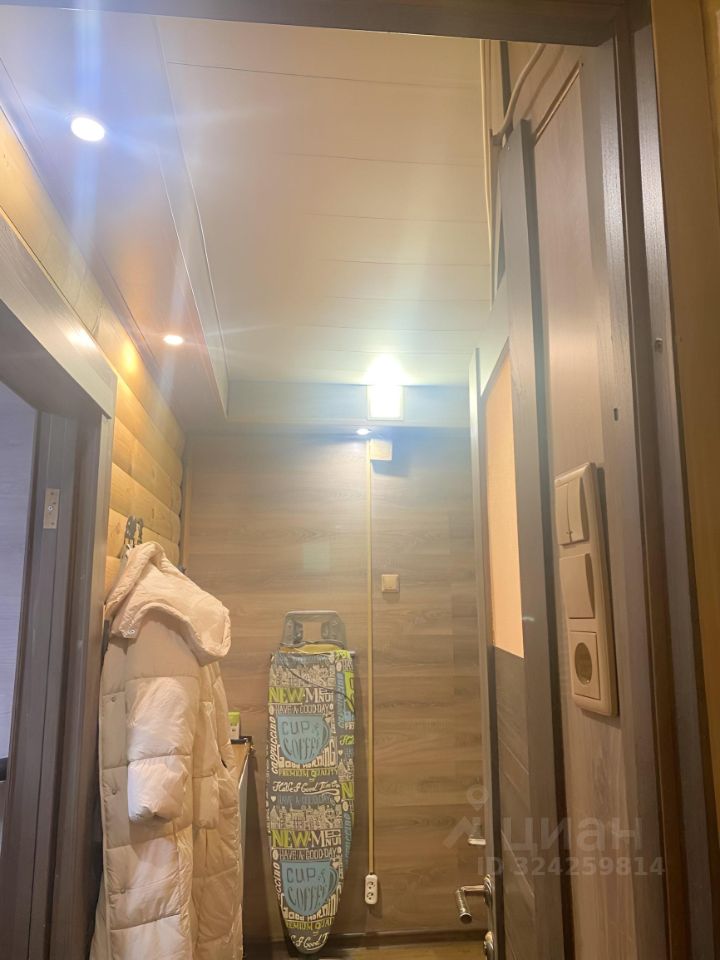 Продажа 1-комн квартиры на вторичном рынке улица Орджоникидзе, 35К2