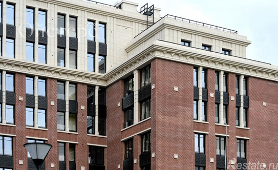 Продажа 4-комн квартиры на вторичном рынке ул Миргородская,  д. 1