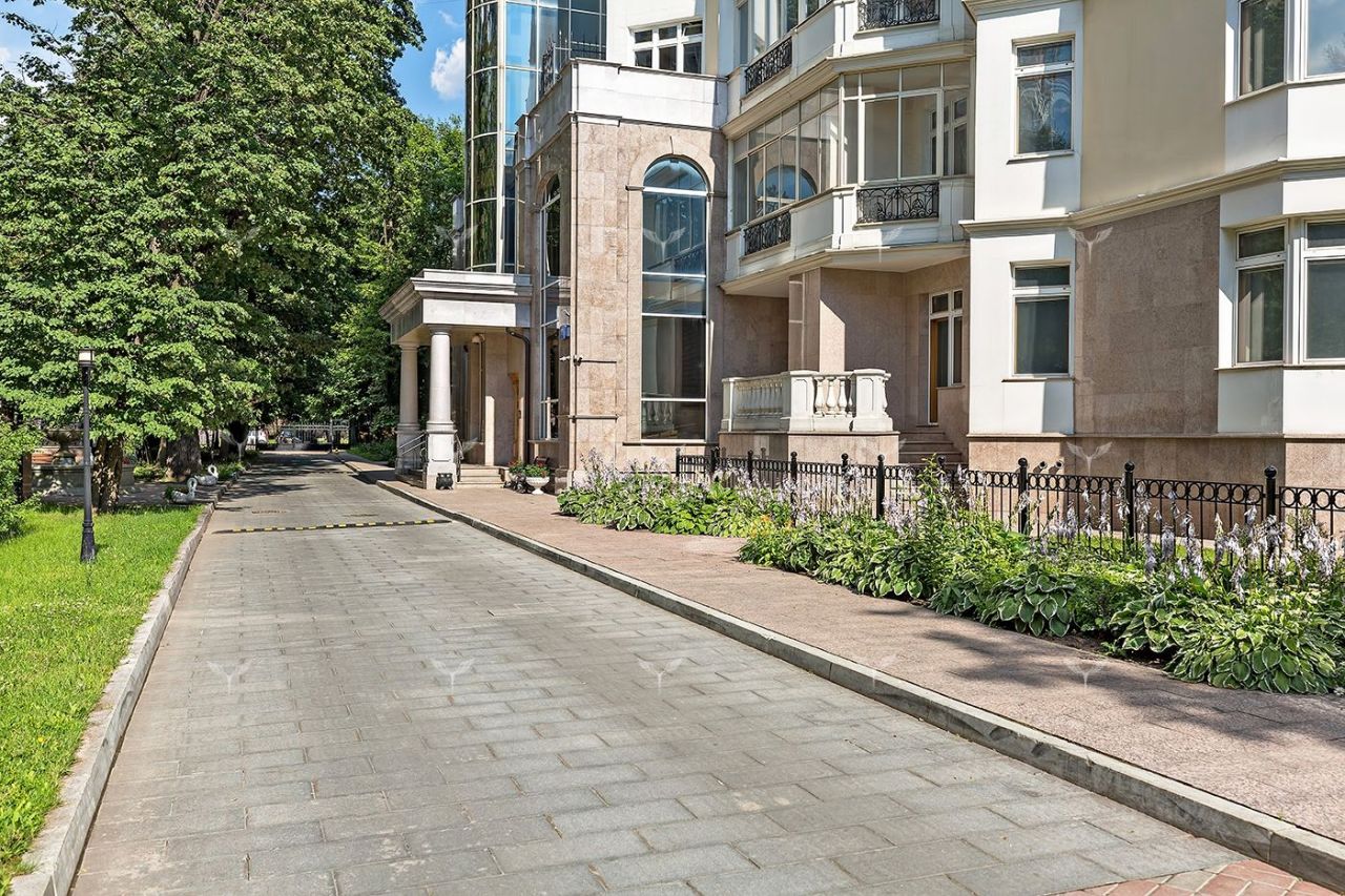 Продажа 6-комн квартиры на вторичном рынке Староволынская улица, 12к2