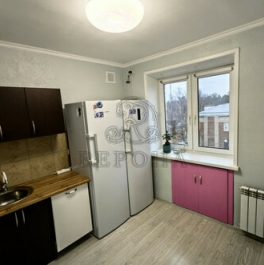 Продажа 1-комн квартиры на вторичном рынке им. Октября, улица Советской Конституции,  д. 23А
