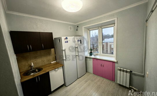 Продажа 1-комн квартиры на вторичном рынке им. Октября, улица Советской Конституции,  д. 23А