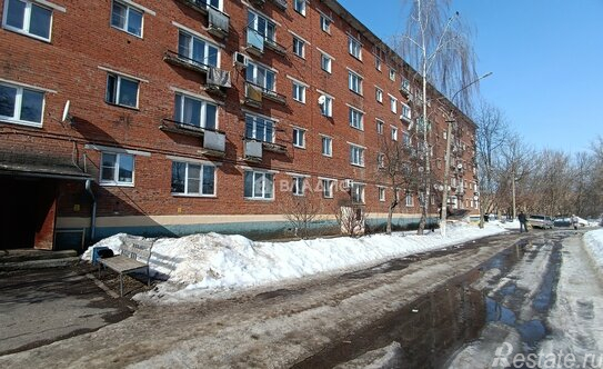 Продажа 1-комн квартиры на вторичном рынке Зарайск, ул Димитра Благоева,  д. 11