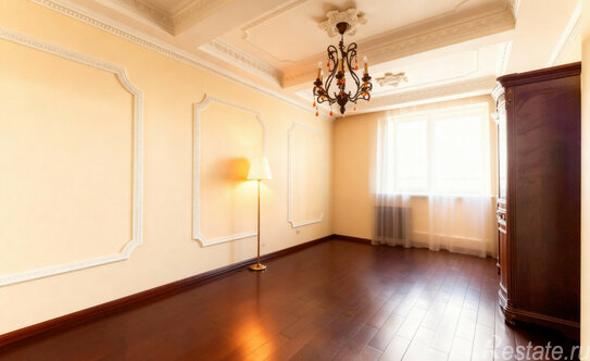 Продажа 3-комн квартиры на вторичном рынке улица Покрышкина,  д. 8 к1