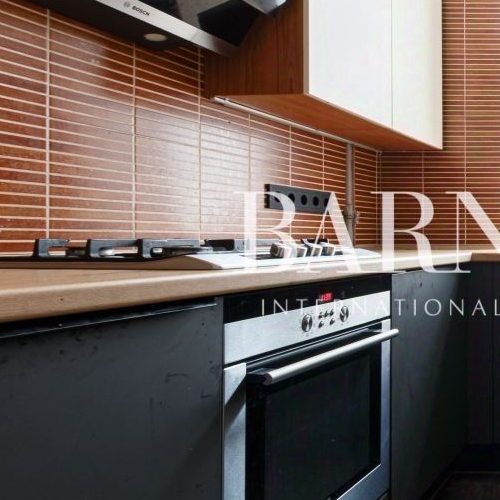 4-комн квартира переулок Басков, 25