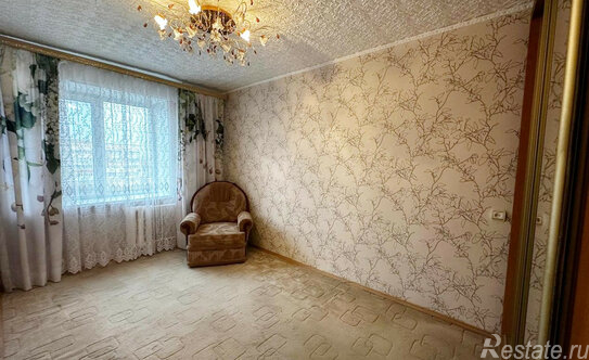 Продажа 3-комн квартиры на вторичном рынке Чехов г, Вишневый б-р,  д. 4