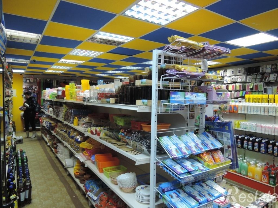 Аренда торгового помещения Кузнечный пер. ,  д. 14