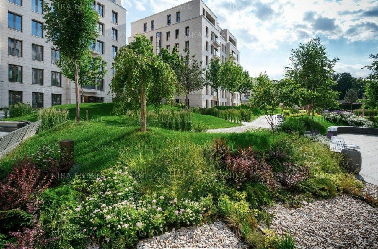 Продажа 3-комн квартиры на вторичном рынке улица Большая Полянка, 44