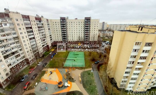 Продажа 1-комн квартиры на вторичном рынке Шлиссельбургский пр-кт,  д. 1