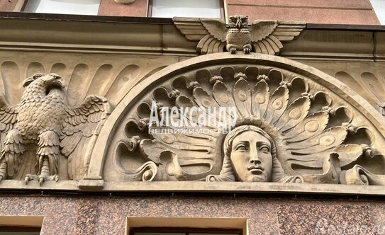 Продажа 2-комн квартиры на вторичном рынке улица Восстания,  д. 42А