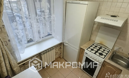 Продажа 3-комн квартиры на вторичном рынке Новоизмайловский пр-кт,  д. 42,  к. 2