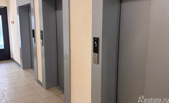 Продажа 1-комн квартиры на вторичном рынке Мурино г, Воронцовский б-р,  д. 21,  к. 3