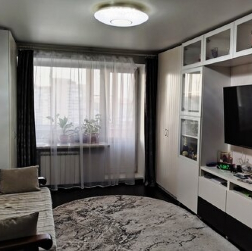 1-комн квартира ул Десантников,  д. 24