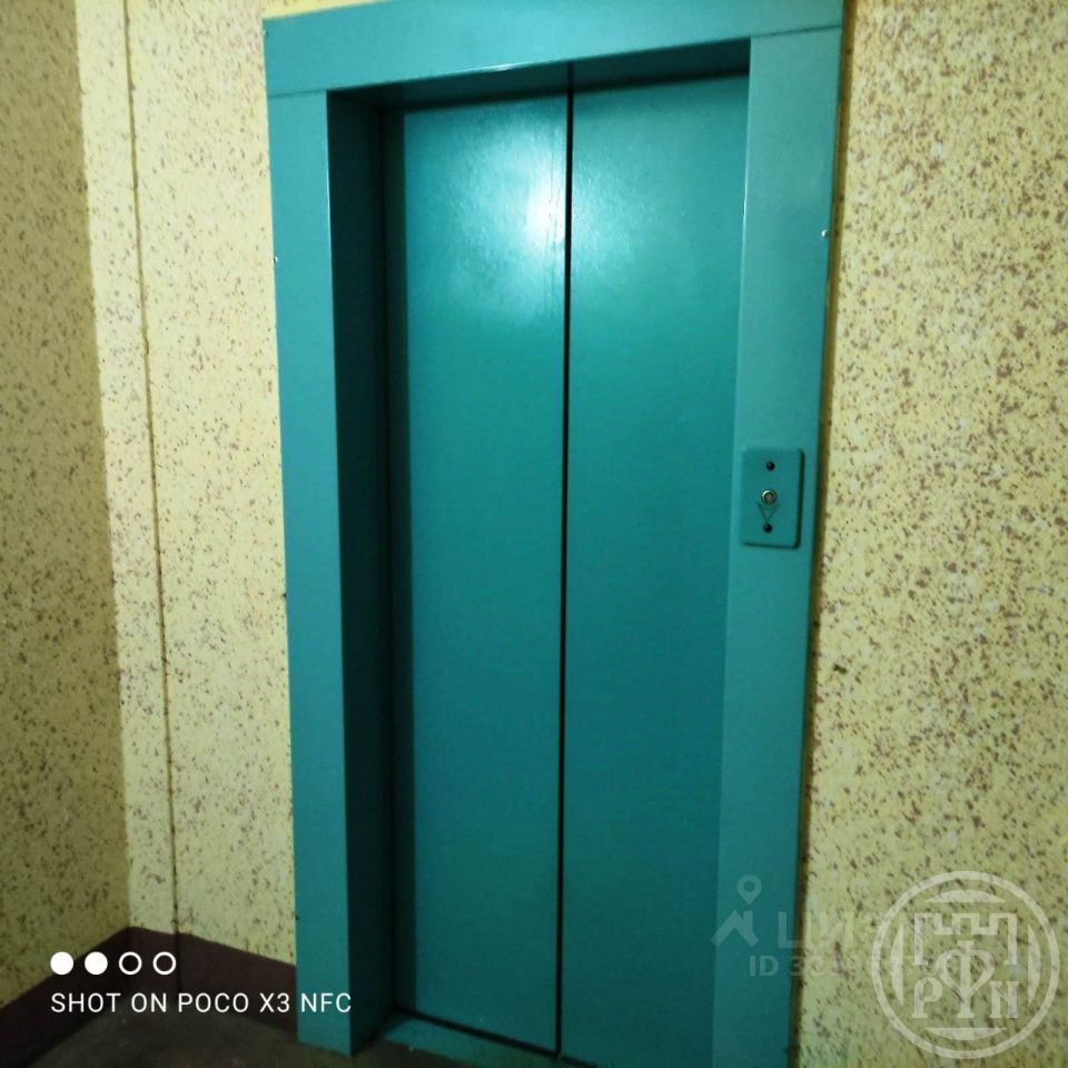 Продажа 3-комн квартиры на вторичном рынке Южный мкр, улица Московская, 25/6