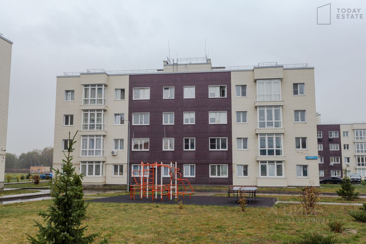 Продажа 4-комн квартиры на вторичном рынке д. Болтино, улица Баздырева, 2