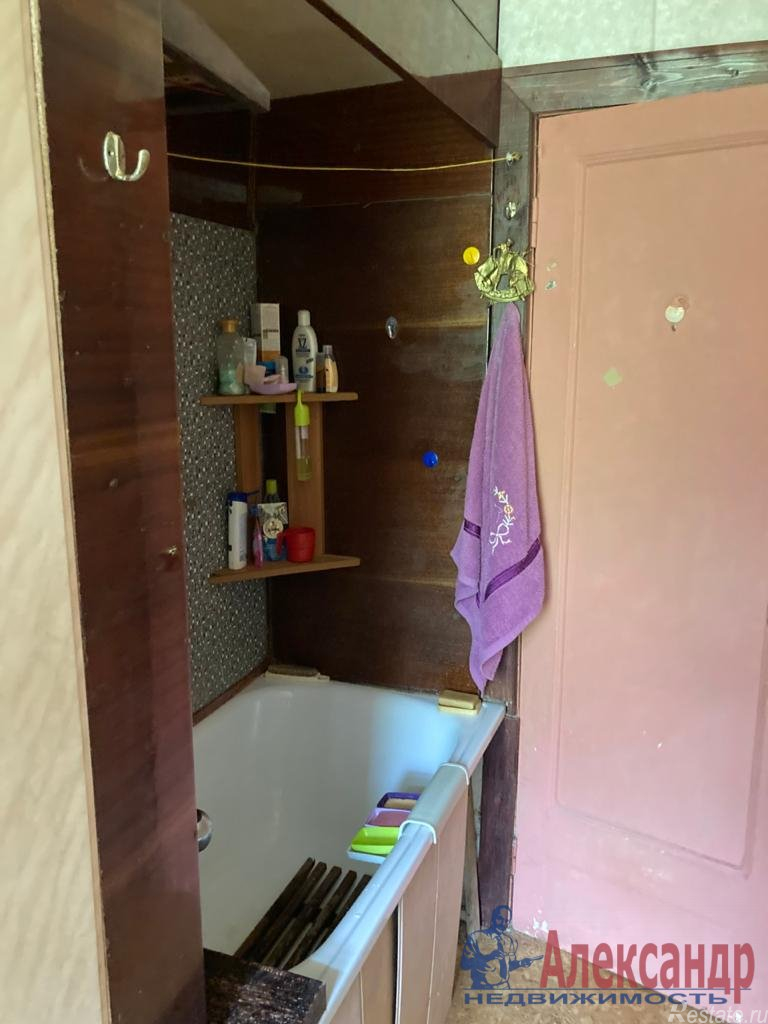 Продажа 2-комн квартиры на вторичном рынке Лисий Нос пос., Ивановская ул. ,  д. 12,  к. 2