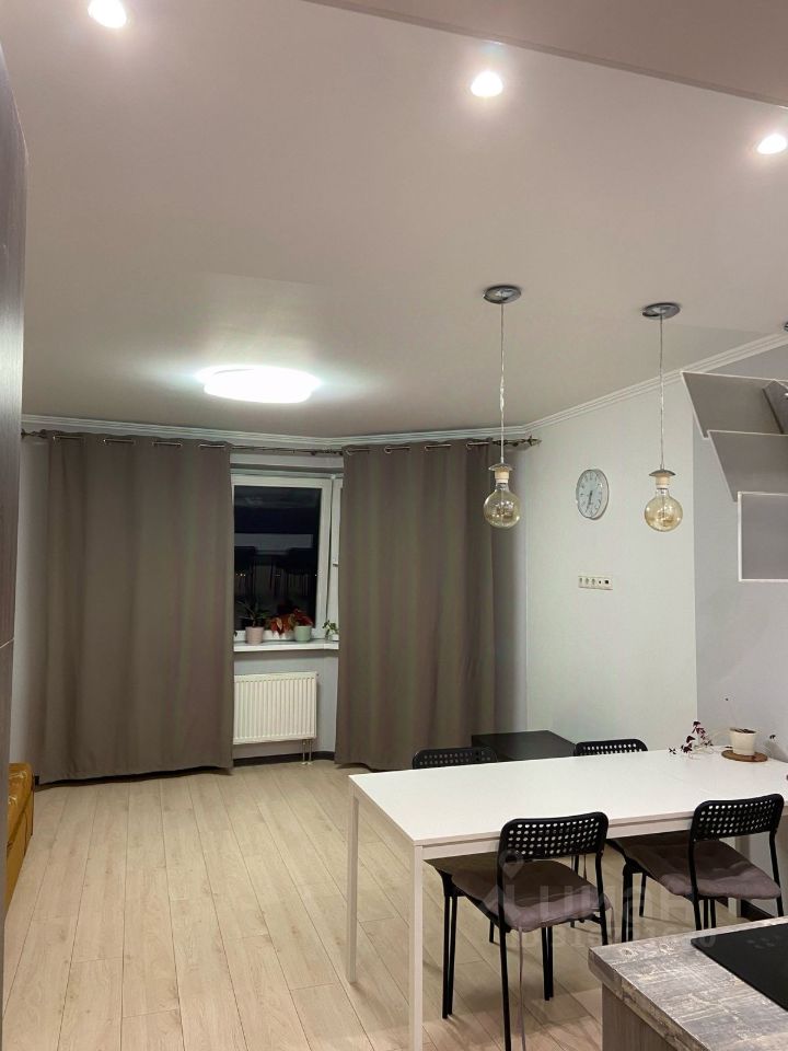 Продажа 2-комн квартиры на вторичном рынке Южный мкр, улица Курыжова, 14к1