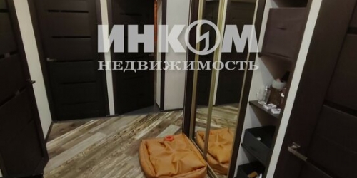 3-комн квартира улица Годовикова,  д. 5