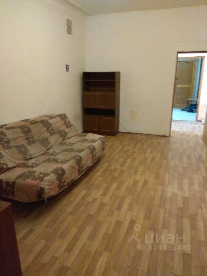 Продажа 2-комн квартиры на вторичном рынке Гороховая улица, 3