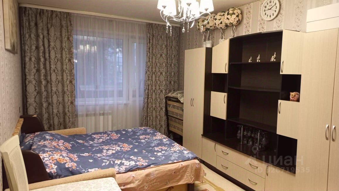 Аренда 2-комн квартиры на вторичном рынке пос. Сосново, улица Первомайская, 3