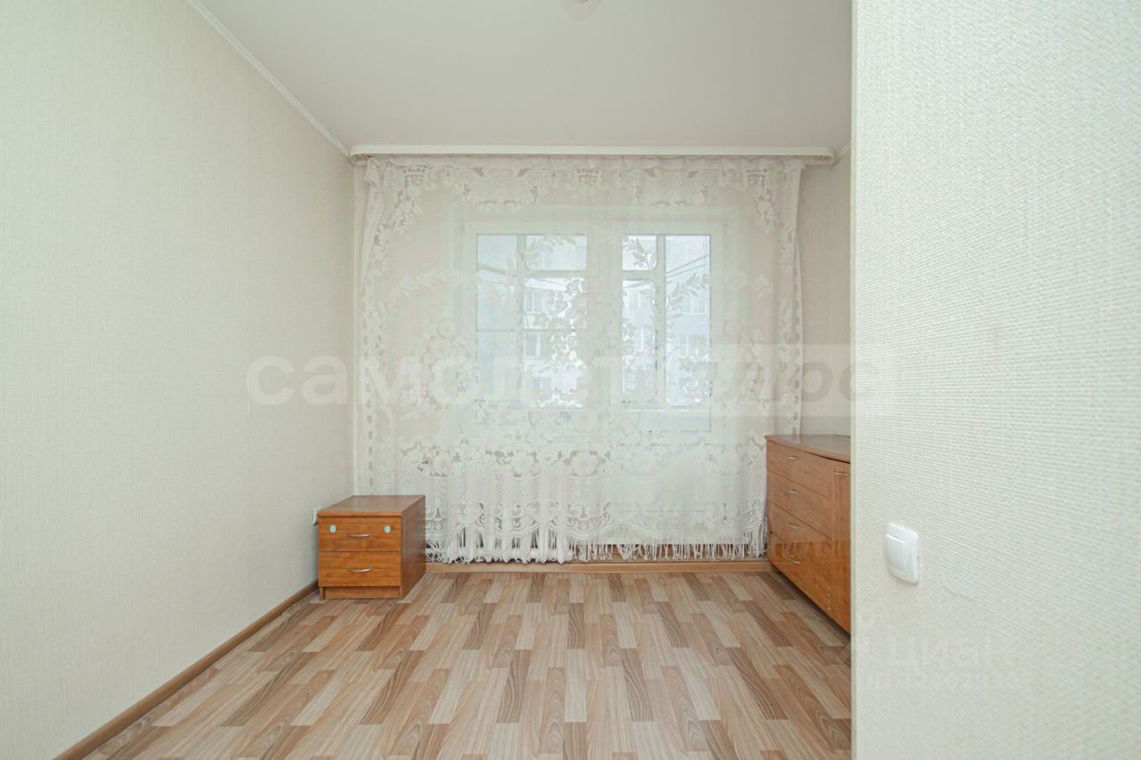 Продажа 2-комн квартиры на вторичном рынке пос. Молодежный, 11