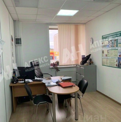 Офис Дубечино, Центральная улица