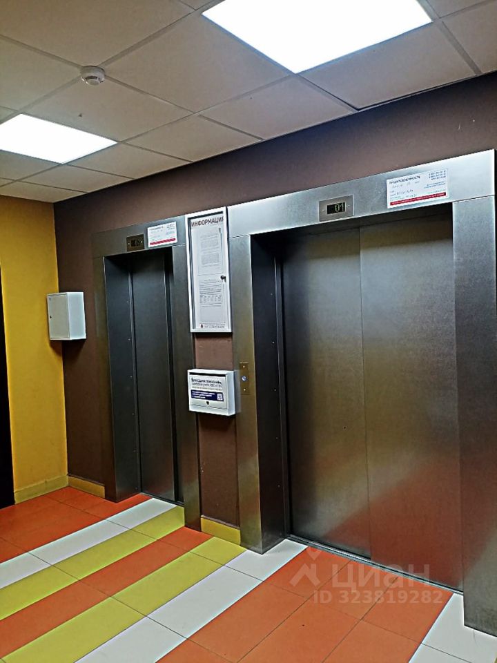 Продажа 1-комн квартиры на вторичном рынке проспект Ветеранов, 175