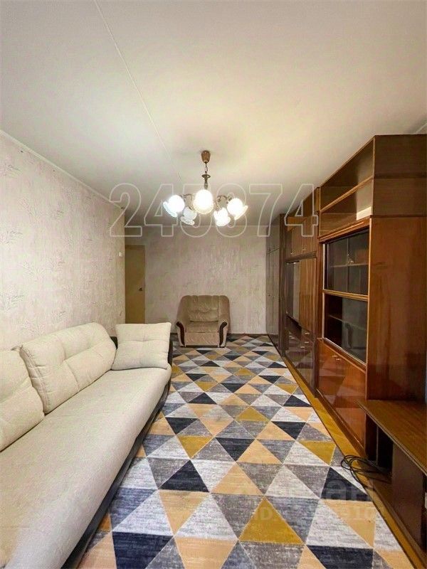 Аренда 2-комн квартиры на вторичном рынке Ереванская улица, 35