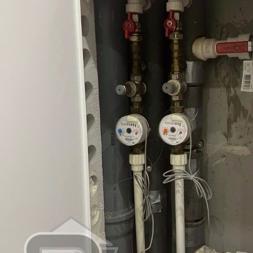 Студия Свердловский пгт, улица Строителей, 7