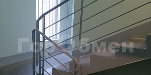 2-комн квартира Лухмановская улица,  д. 24