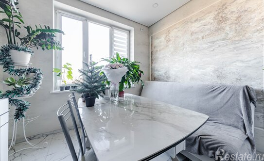 Продажа 3-комн квартиры на вторичном рынке Народного ополчения пр-кт