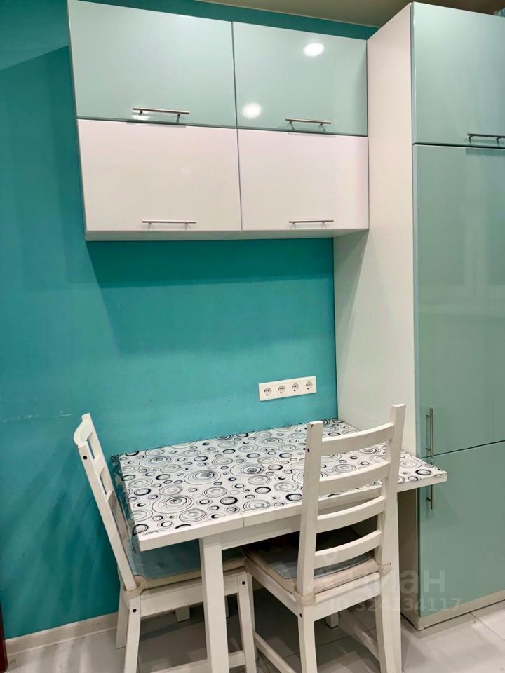 Аренда 2-комн квартиры на вторичном рынке улица Коненкова,  д. 5