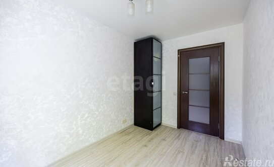 Продажа 2-комн квартиры на вторичном рынке Хуторская 1-я ул,  д. 8,  к. 1