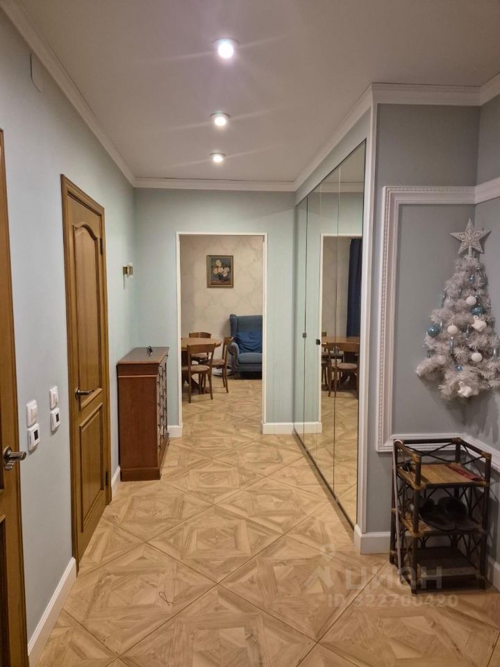 Продажа 3-комн квартиры на вторичном рынке улица Орбели, 19